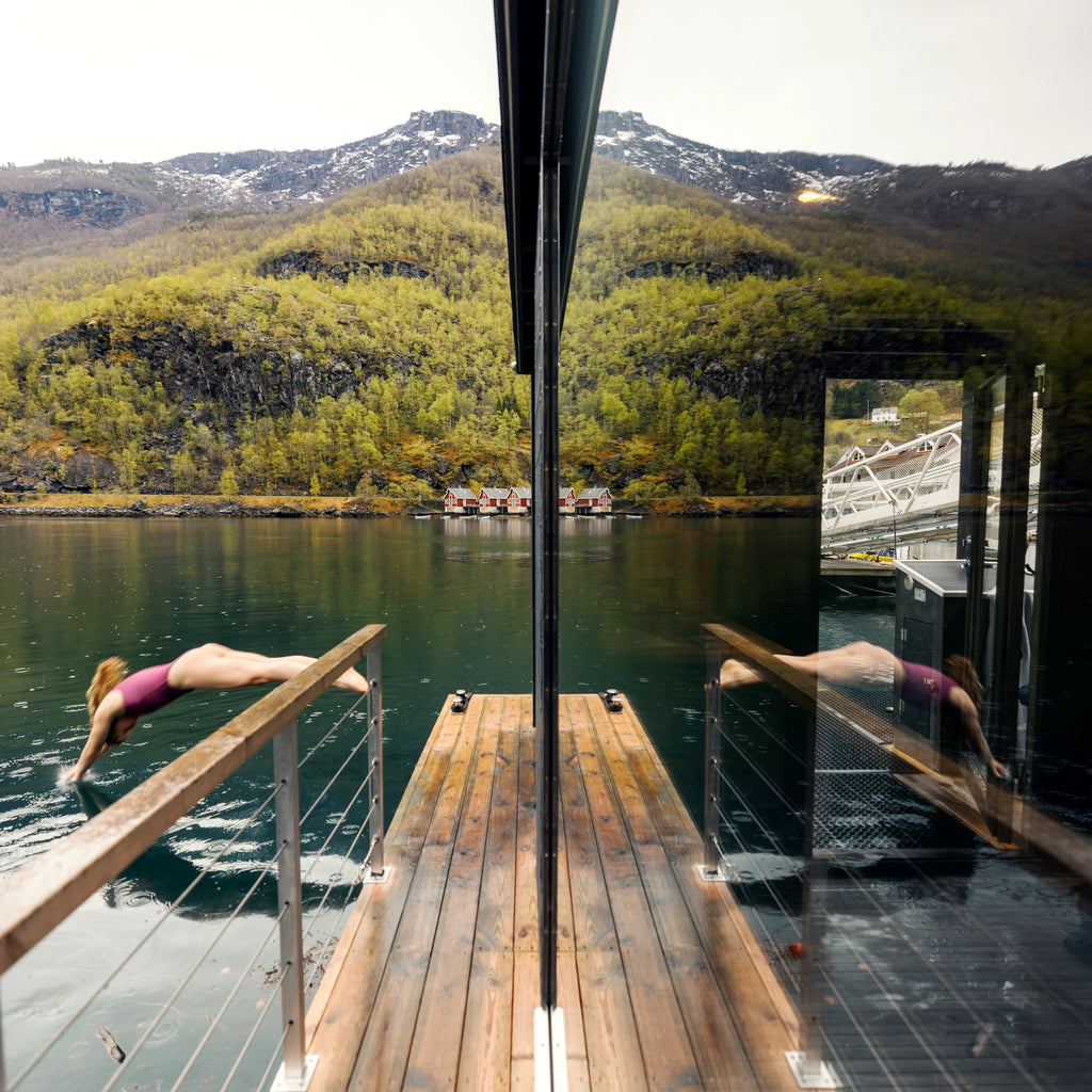 Sauna + Cold Plunge Session